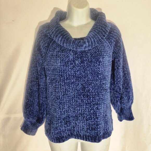 PINK ROSE Pretty Cowl Neck sweater, 2-tone Blue in size small - Picture 2 of 16